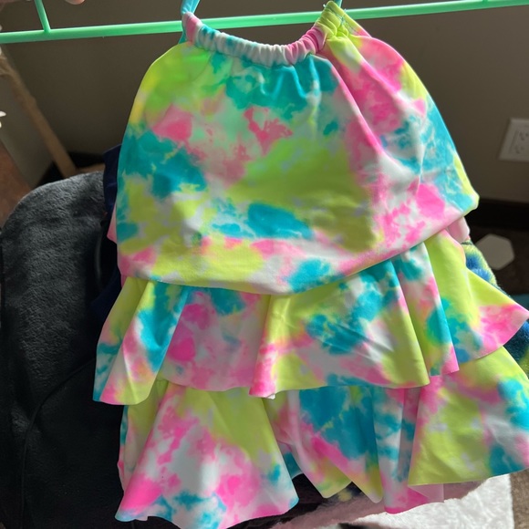 Girls bathing suit - Picture 2 of 4